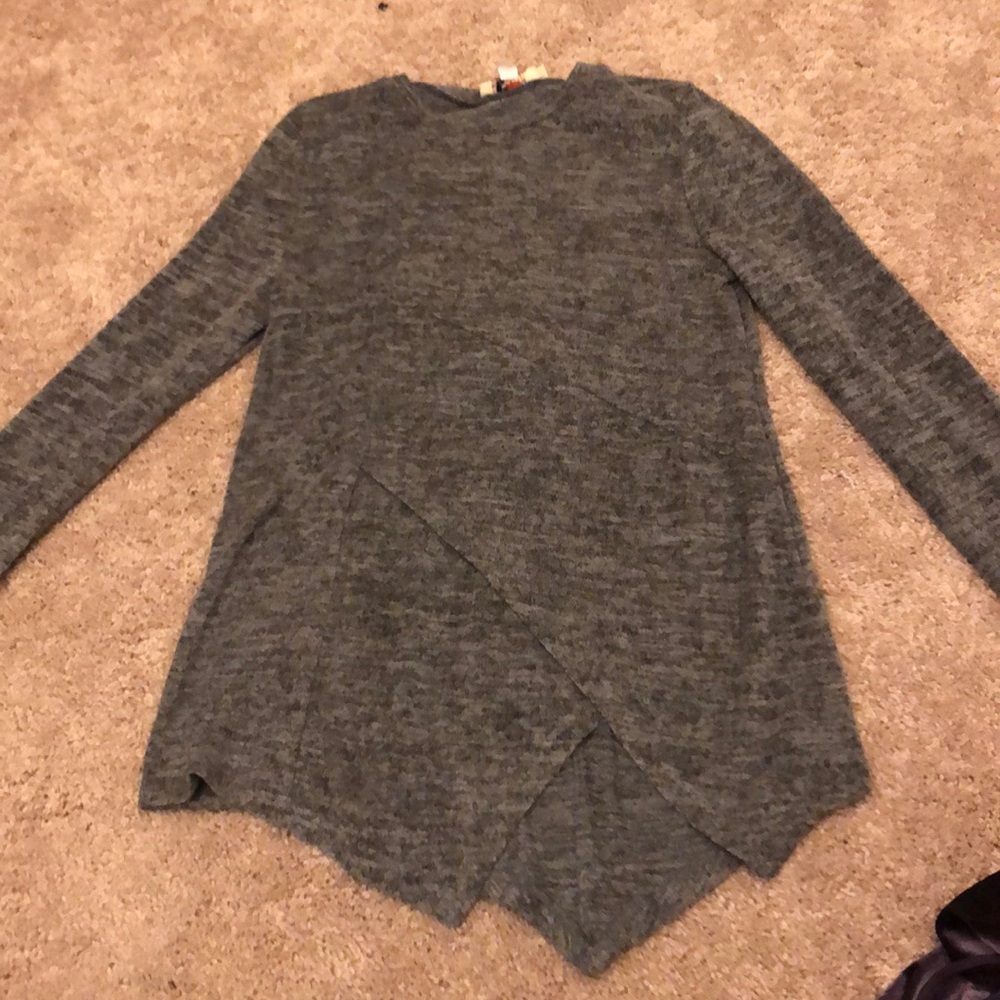 Long sleeve top